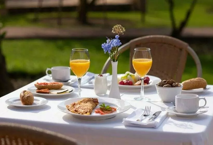 فندق ريفى Finca Son Roig by Valentin