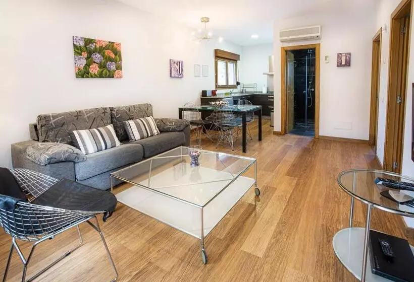 هتل روستایی La Casona Encanto Rural   Apartahotel Spa Llanes