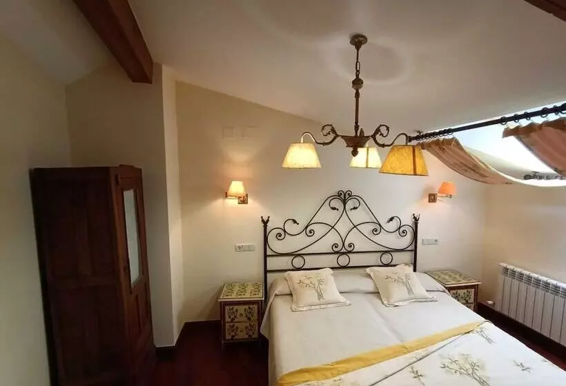 فندق ريفى La Posada Del Tietar