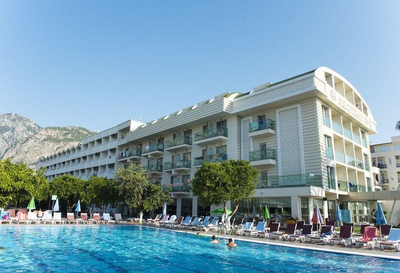 בית מלון כפרי Selcukhan