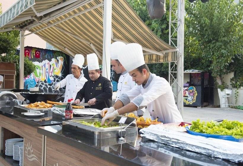 בית מלון כפרי Selcukhan