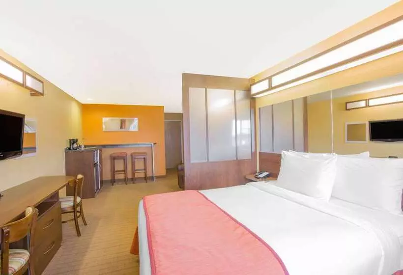 Microtel Inn & Suites By Wyndham Albertville