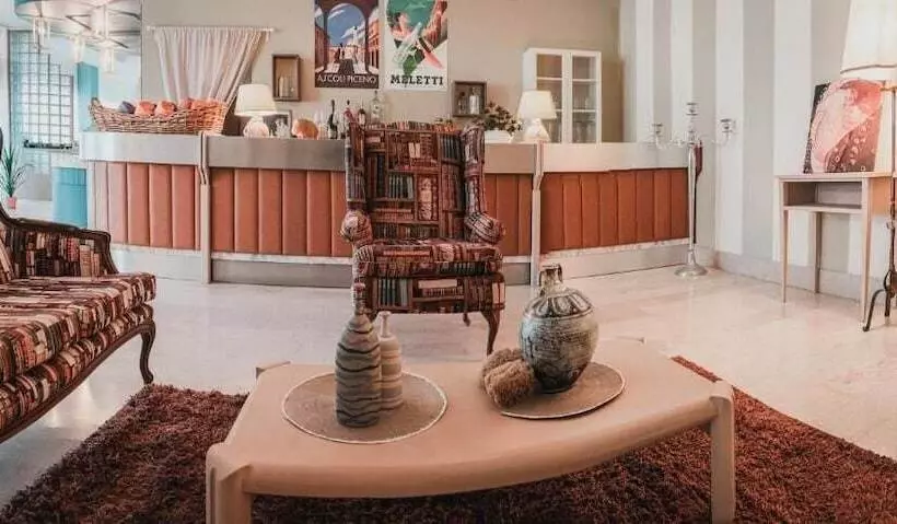 Amadei Hotel Promenade