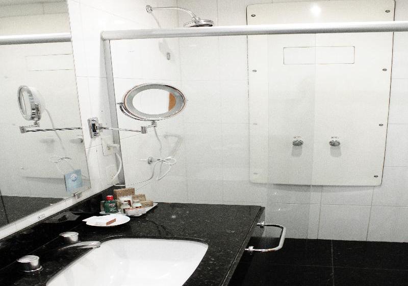 Отель Quality Belo Horizonte Lourdes