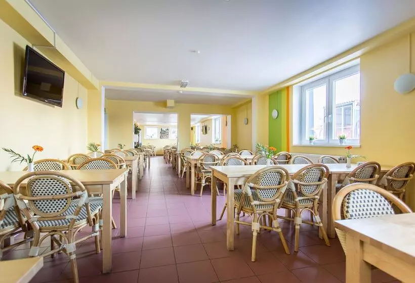 호텔 a&o Dresden Hauptbahnhof