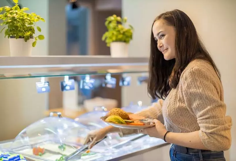 호텔 a&o Dresden Hauptbahnhof