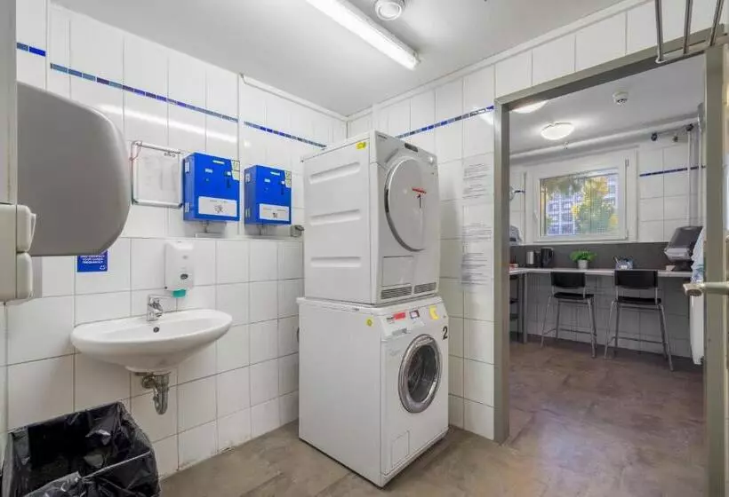 호텔 a&o Dresden Hauptbahnhof