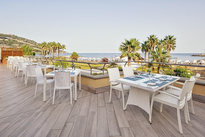 Aregai Marina Hotel & Residence