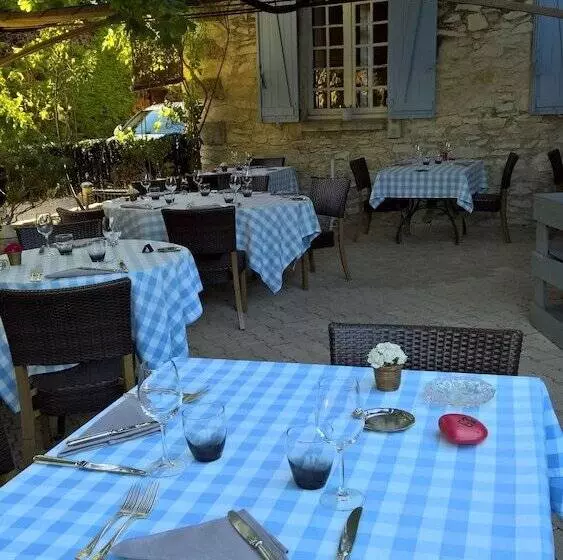 酒店 Logis Auberge De Tavel