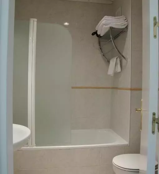 호텔 Barajas Plaza