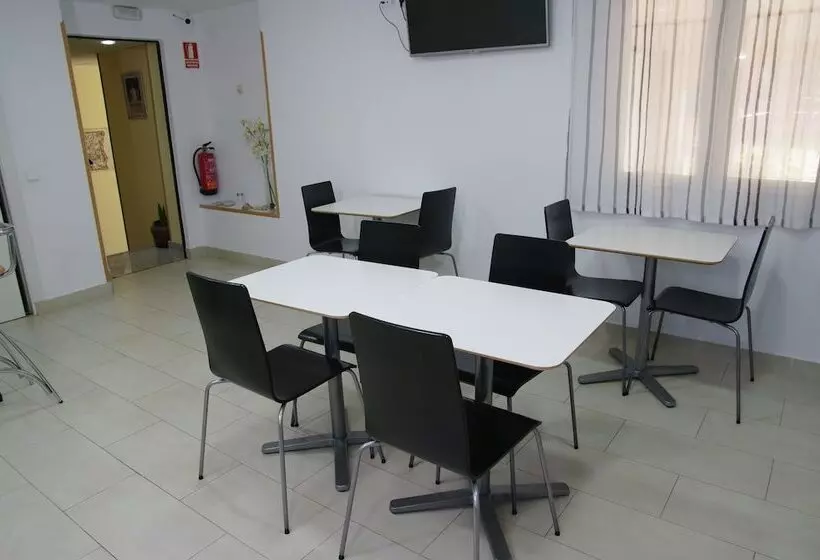 호텔 Barajas Plaza