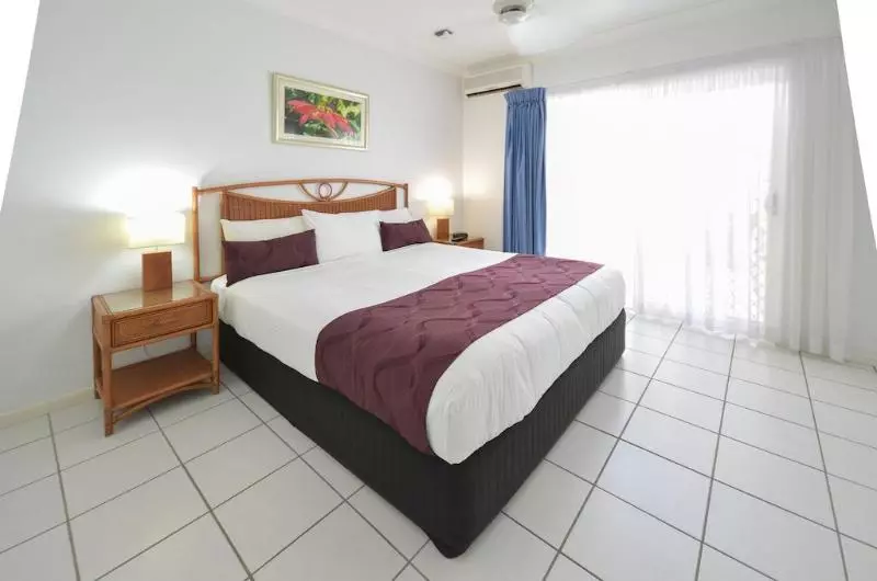 ホテル Beachfront Apartments On Trinity Beach