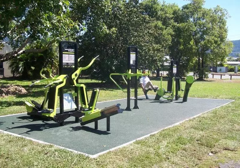 ホテル Beachfront Apartments On Trinity Beach