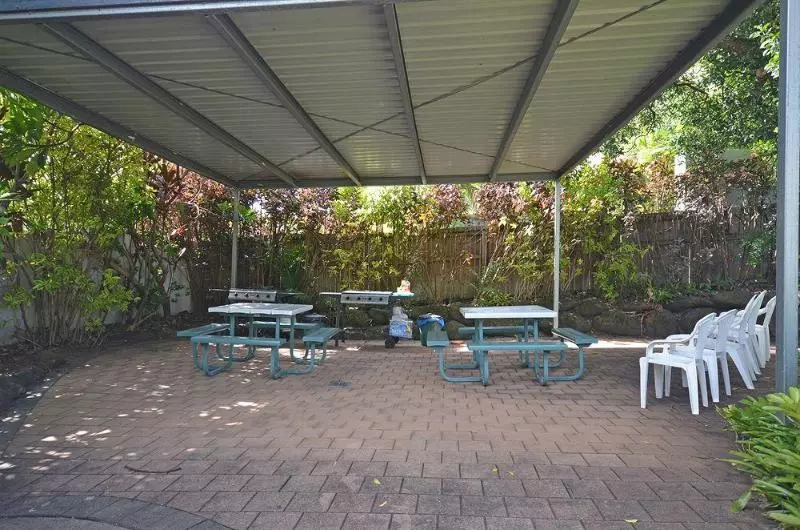 ホテル Beachfront Apartments On Trinity Beach