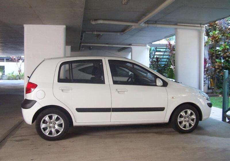 Hotel Beachfront Apartments On Trinity Beach