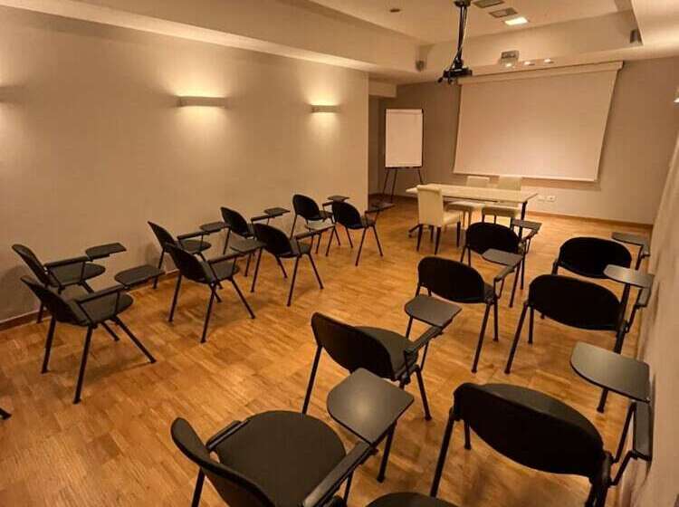 Cavour By Lvg Hotel Collection