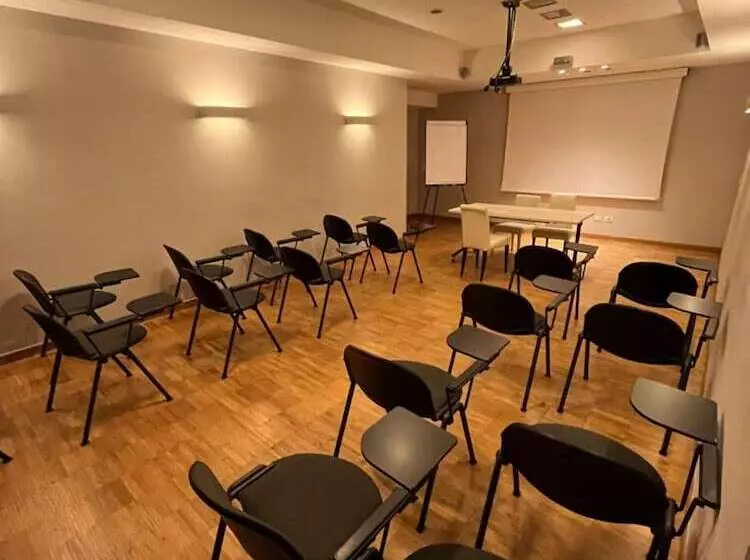 Cavour By Lvg Hotel Collection