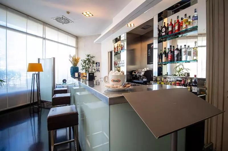 Cavour By Lvg Hotel Collection