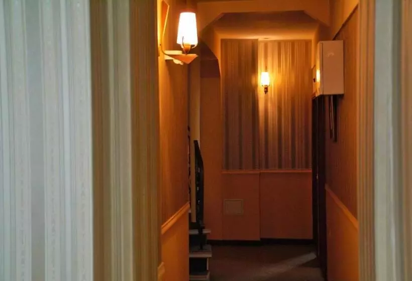 Family Hotel Chiplakoff