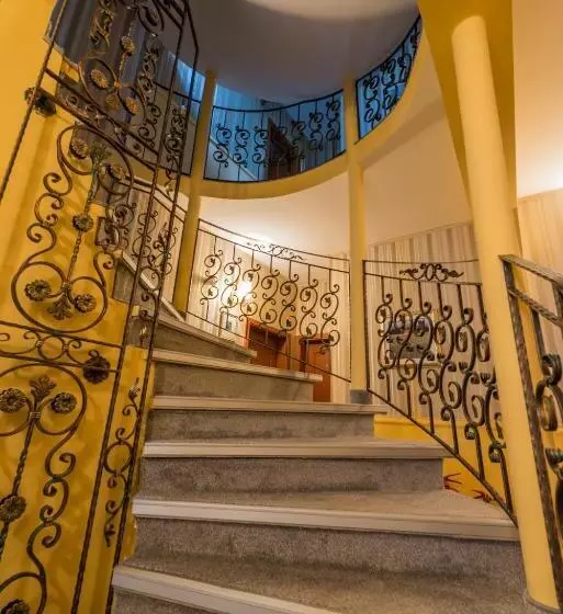 Family Hotel Chiplakoff