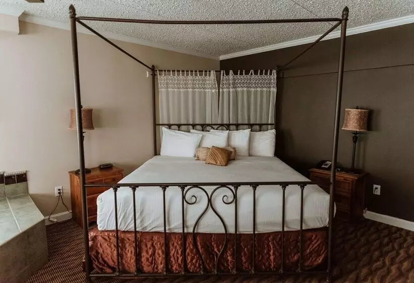 ホテル Coast Nisku Inn & Conference Centre