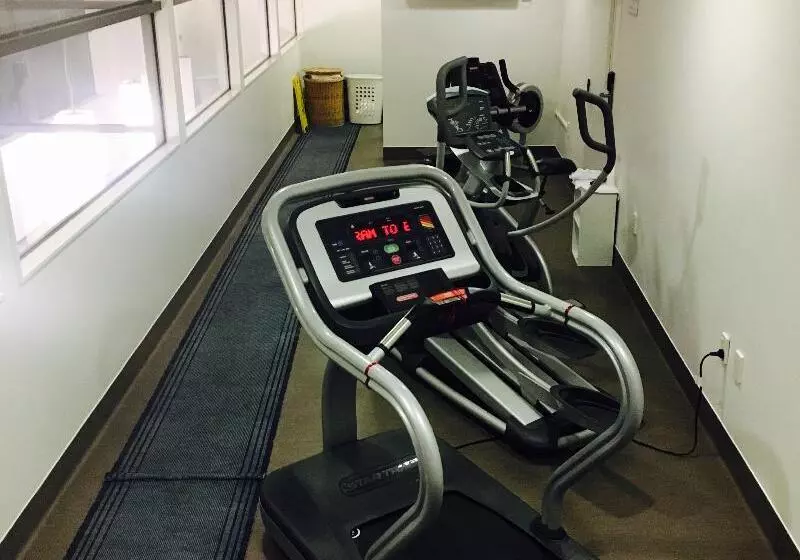 酒店 Quest Parnell Serviced Apartments