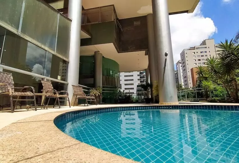 酒店 Savassi Village