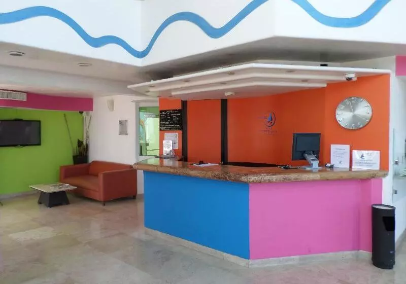 בית מלון כפרי Suites Mediterraneo