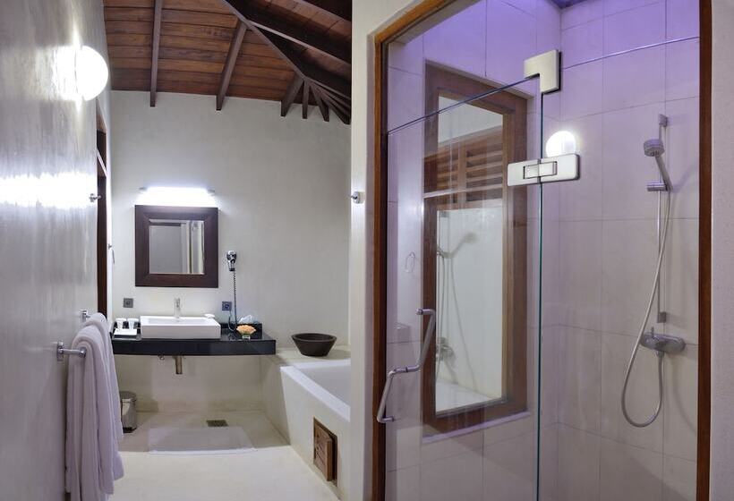 ホテル Weligama Bay Resort