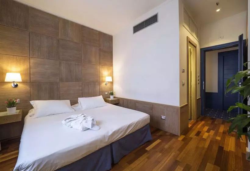 هتل Ih S Firenze Business