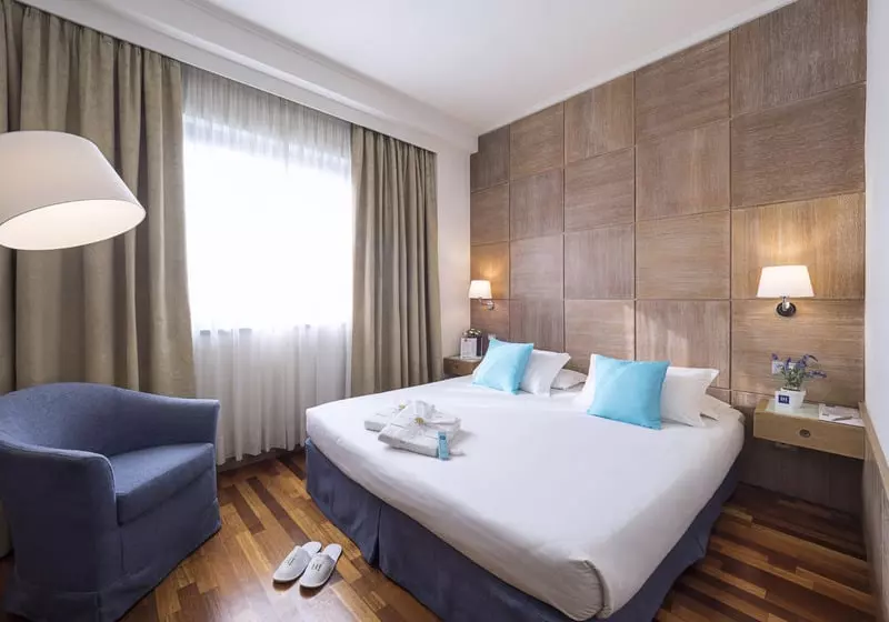 هتل Ih S Firenze Business