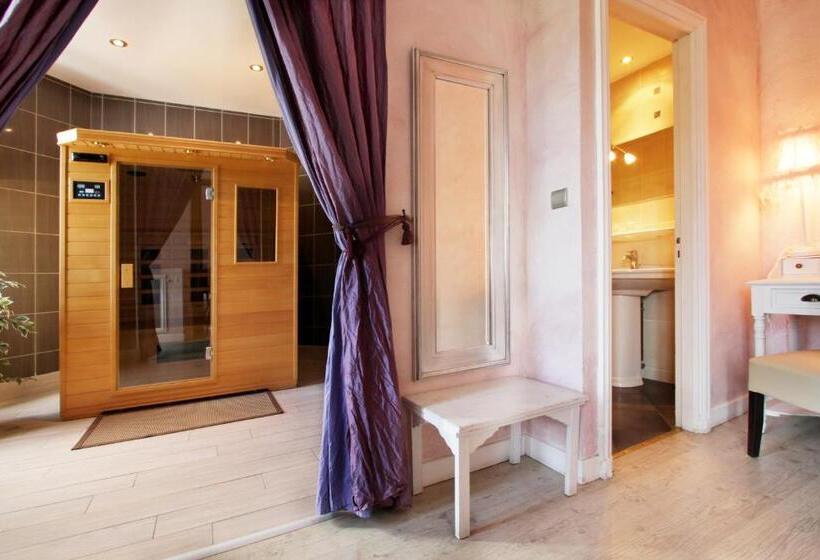 Logis Hotel Des Bains