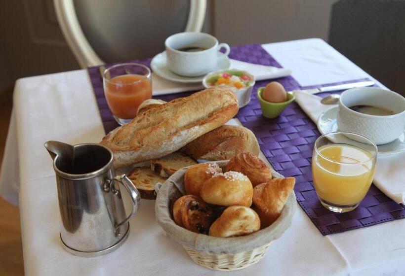 Logis Hotel Des Bains