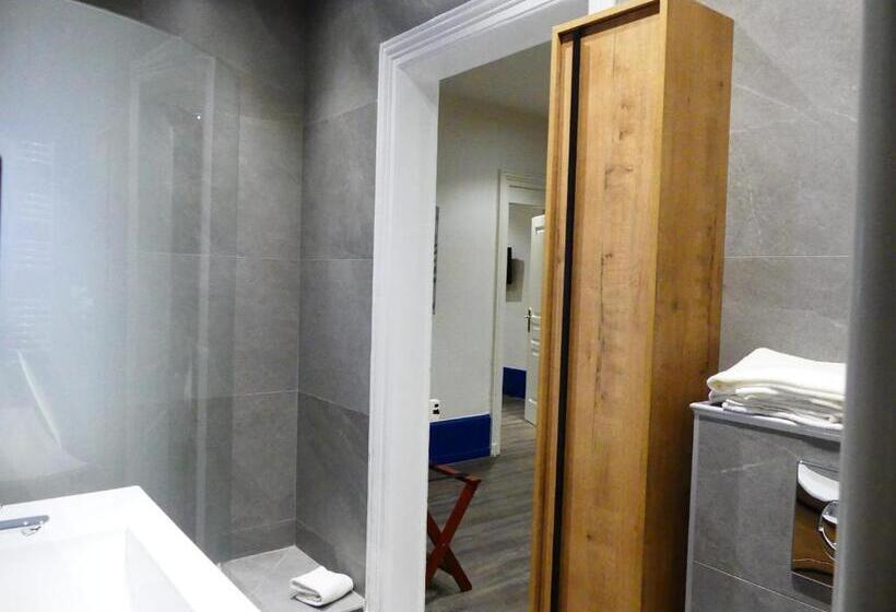 Logis Hotel Des Bains