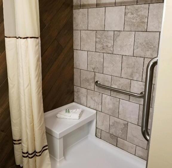 Byrncliff Golf Resort