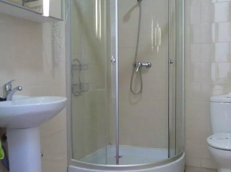 Hostal Goyal Pizarro