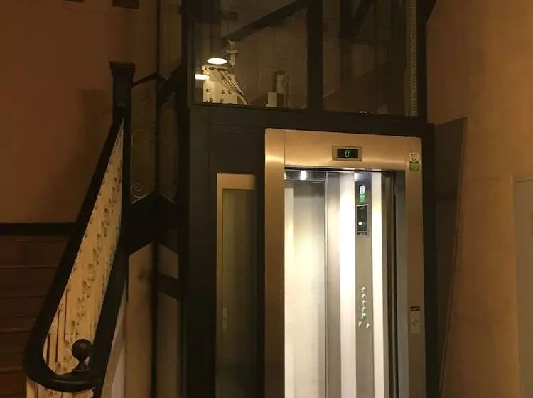 Hostal Goyal Pizarro
