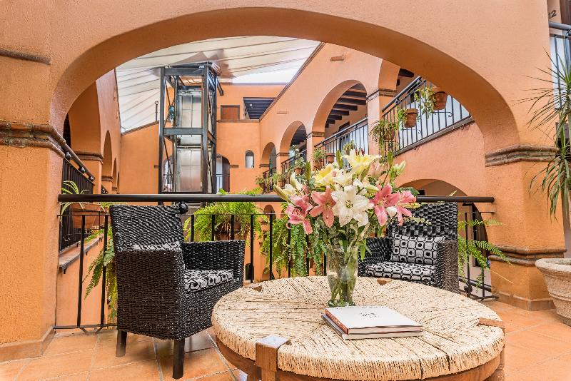 هتل Abadia Tradicional