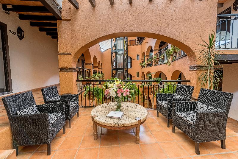 هتل Abadia Tradicional