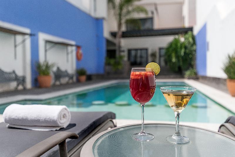 هتل Abadia Tradicional