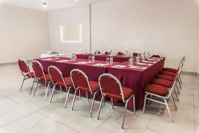 هتل Abadia Tradicional