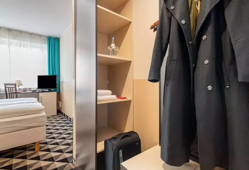 هتل City South Berlin