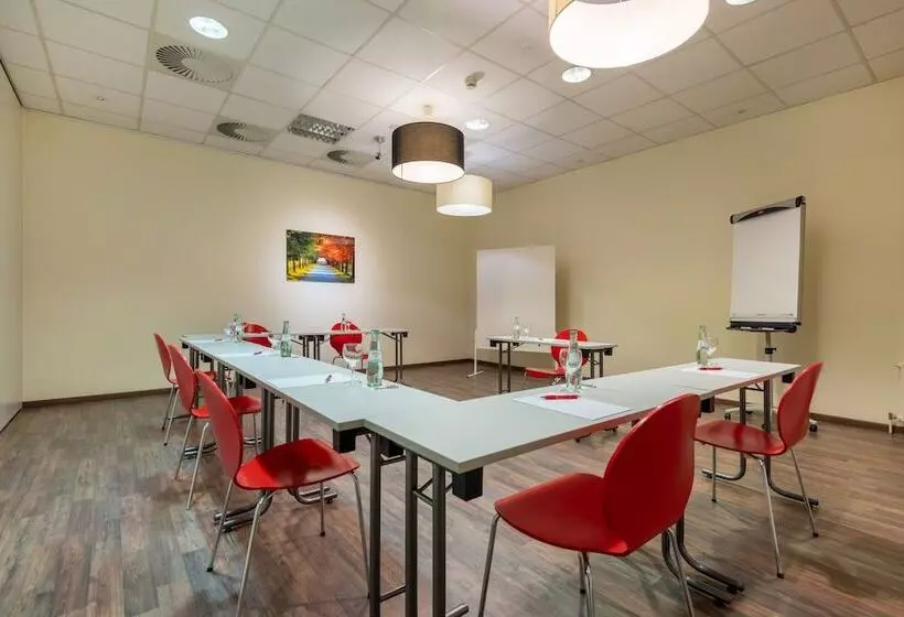 هتل City South Berlin