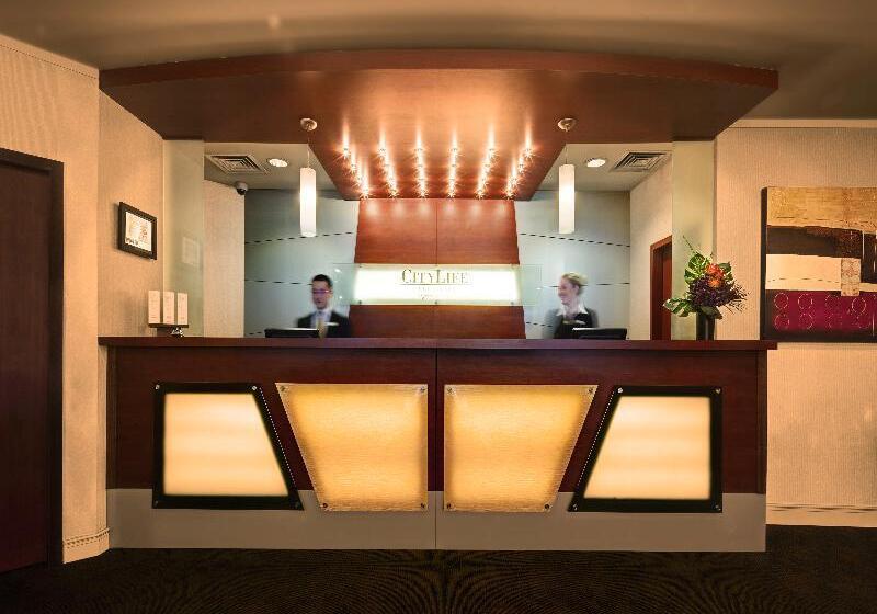 Отель Adina Citylife Wellington