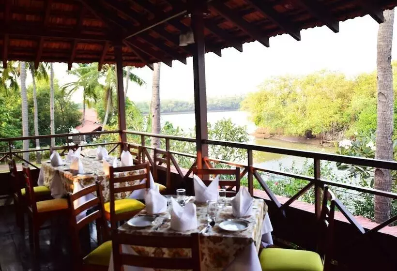 Szálloda Mercure Goa Devaaya Resort