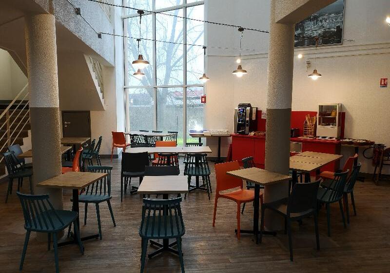 ホテル F1 Nemours