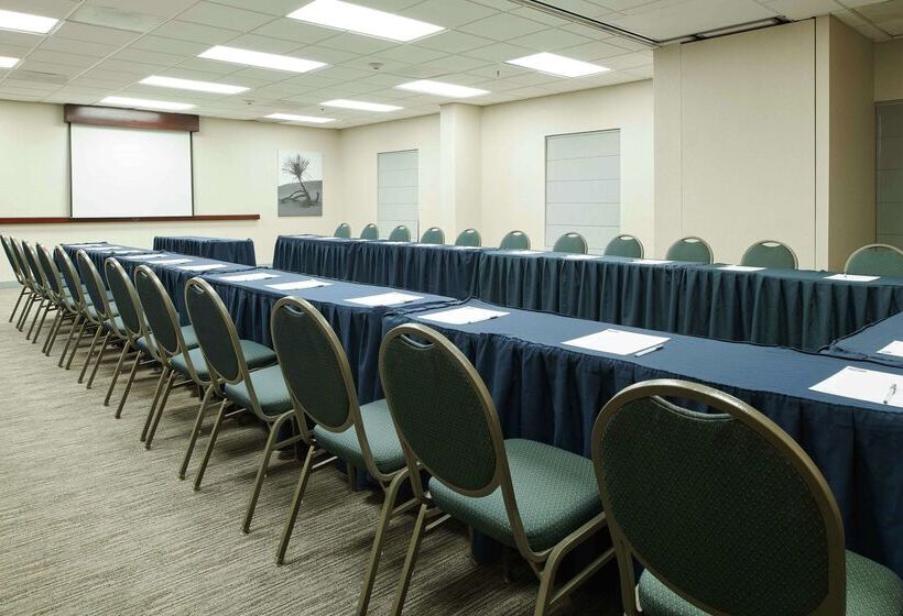 فندق Hampton Inn Ciudad Juarez