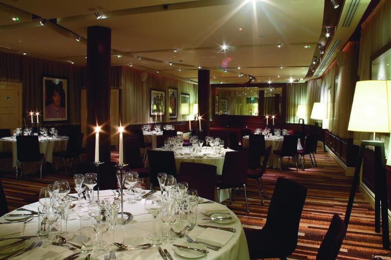 فندق Hard Days Night