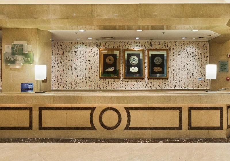 Otel Country Inn & Suite By Radisson, Shanghai Railway Station