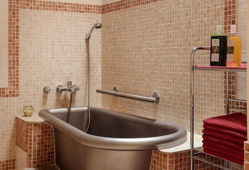 Humboldt Park Hotel & Spa